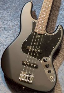 黒 系、4弦のベース検索結果一覧 | 【クロサワ楽器店オンライン