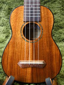 KUMU 【スペシャルプライス!】 SQ34A 【オリジナルアクセサリー付】【ソプラノロング】【艶あり塗装】