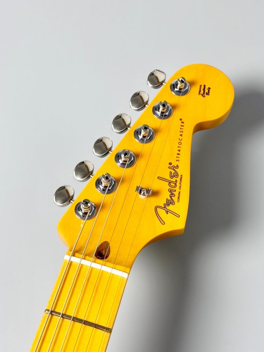 American Professional Classic Stratocaster -Faded Firemist Gold