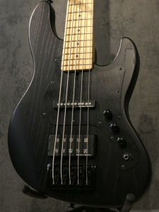 黒 系のベース検索結果一覧 | 【クロサワ楽器店オンラインショップ