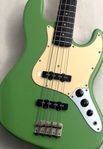 SLIP!! Guitars Jazz Bass Type 【USED】