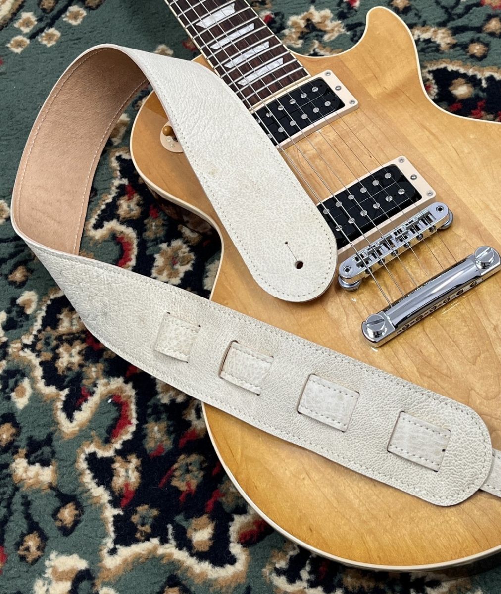 白なめし 鹿革ストラップ | 【クロサワ楽器店オンラインショップ】いい