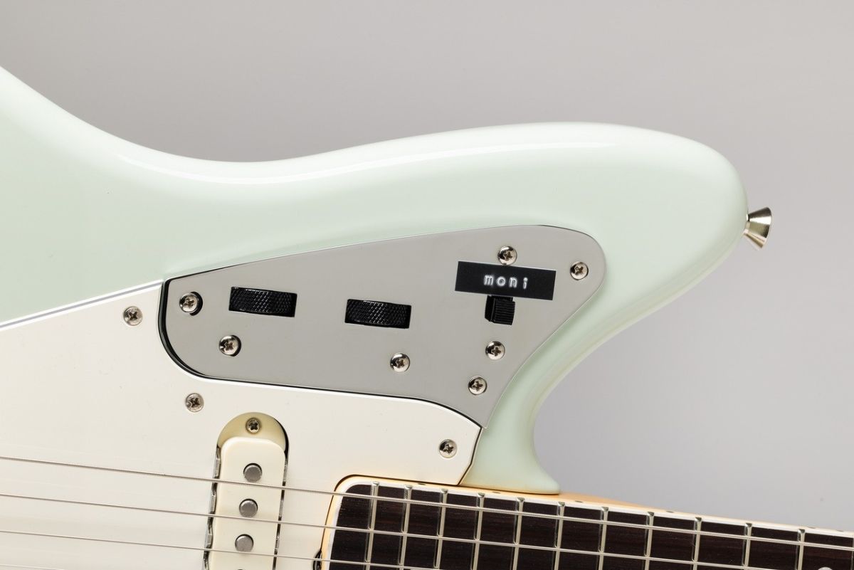 Made in Japan Artist Moeka Shiotsuka Jaguar moni Aged Sonic Blue