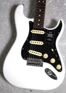Fender Player II Stratocaster Polar White #MX25075485 【3.60kg】