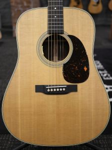 Martin 【月末大セール】【USED】 D-28 SATIN 【Anthem SL搭載】【分割手数料0%】【送料当社負担】