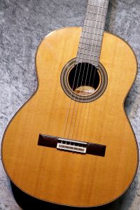 Juan Hernandez 【小物5点付き!】 sonata 杉/マンゴイ単板 【現物写真】【2025年製】【池袋店在庫品】