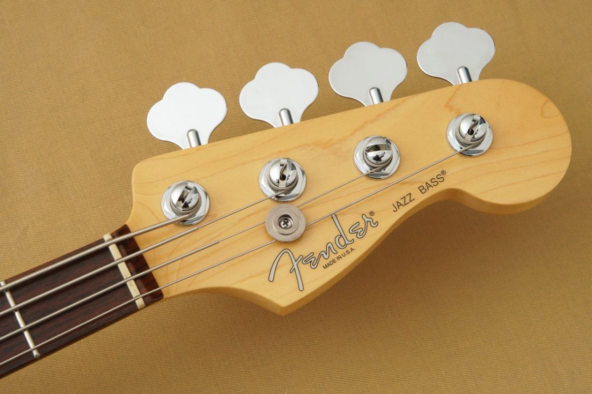 American Standard Jazz Bass ~3-Color Sunburst~ 2009年製