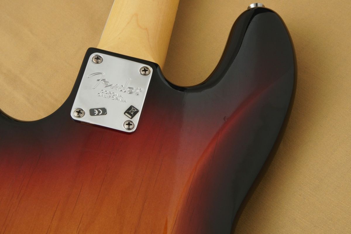 American Standard Jazz Bass ~3-Color Sunburst~ 2009年製