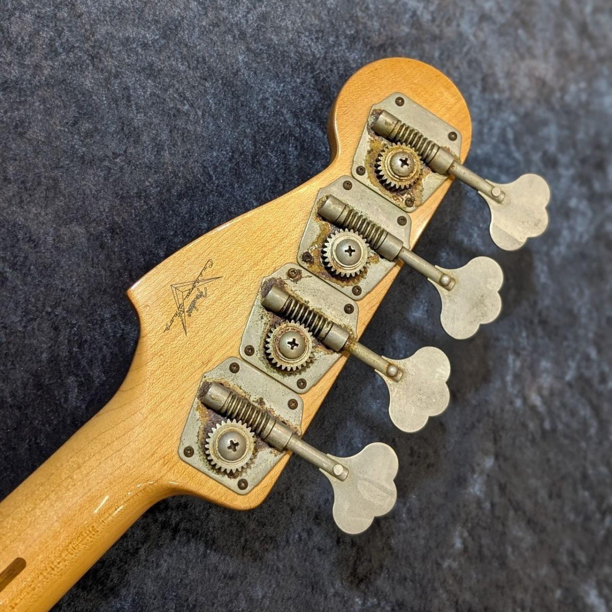 1957 Precision Bass Relic -2 Tone Sunburst-【重量3.98kg】【2006年