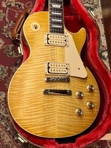 エレキギター レスポールタイプ　サンバースト 美品 BUSKER'S Les Paul レスポール サンバースト エレキギター 美品