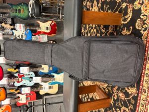 Gibson 【お客様専用ご決済ページ】 #221250065【3.20kg】