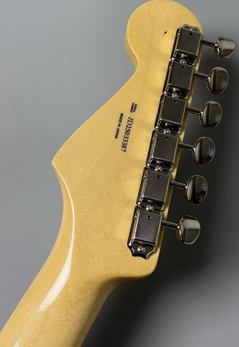 FSR Made in Japan Traditional II 60s Stratocaster -Olympic White