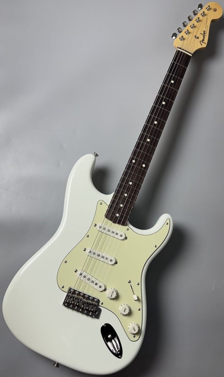 FSR Made in Japan Traditional II 60s Stratocaster -Olympic White