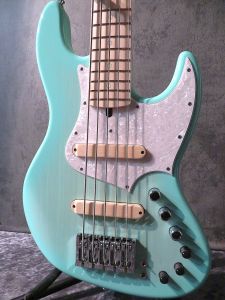 Benaventeのベース検索結果一覧 | 【クロサワ楽器店オンラインショップ