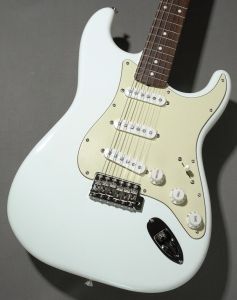 Fender、白 系のエレキギター検索結果一覧 | 【クロサワ楽器店