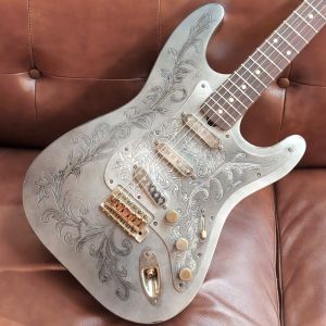 エクスプローラー タイプ、シルバー 系のエレキギター検索結果一覧