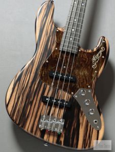 ナチュラル / 木目 系、21フレットのベース検索結果一覧 | 【クロサワ