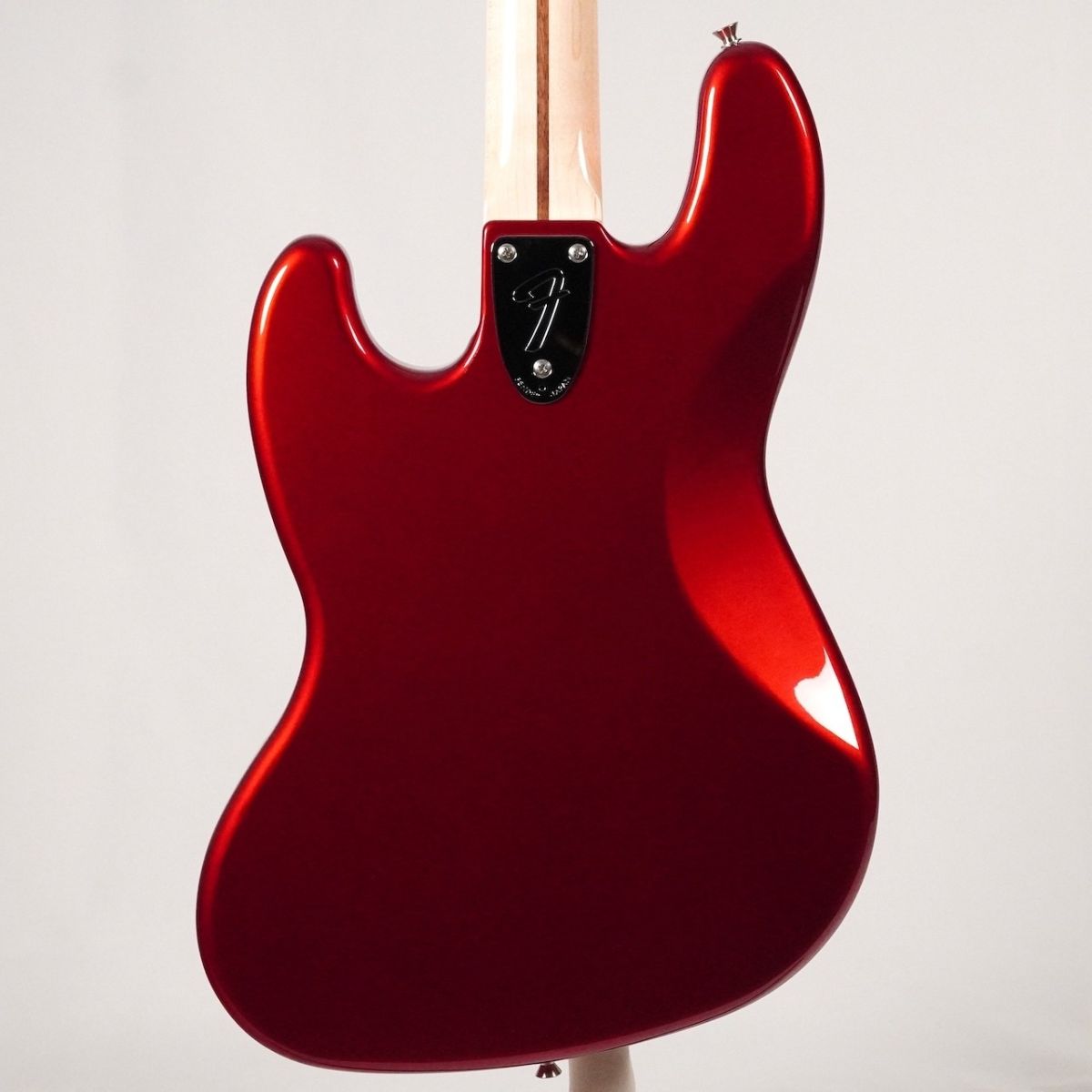Made in Japan Traditional Ⅱ 70s Jazz Bass -Candy Apple Red- [4.14