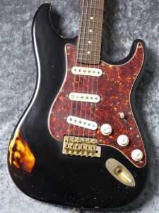 LSL INSTRUMENTS Chris Fleming Custom Build Saticoy 22F Alder/Rosewood Black on 3Tone Sunburst Heavy Aged