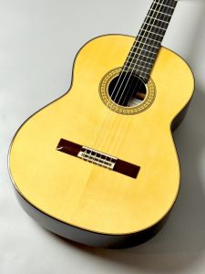 Juan Hernandez 【オール単板仕様】 Profesor S 650mm 松 【最大48回無金利】