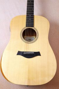 Taylor 【決算セール！2/28まで・ちょい傷大特価!!】Academy10e #2205152267