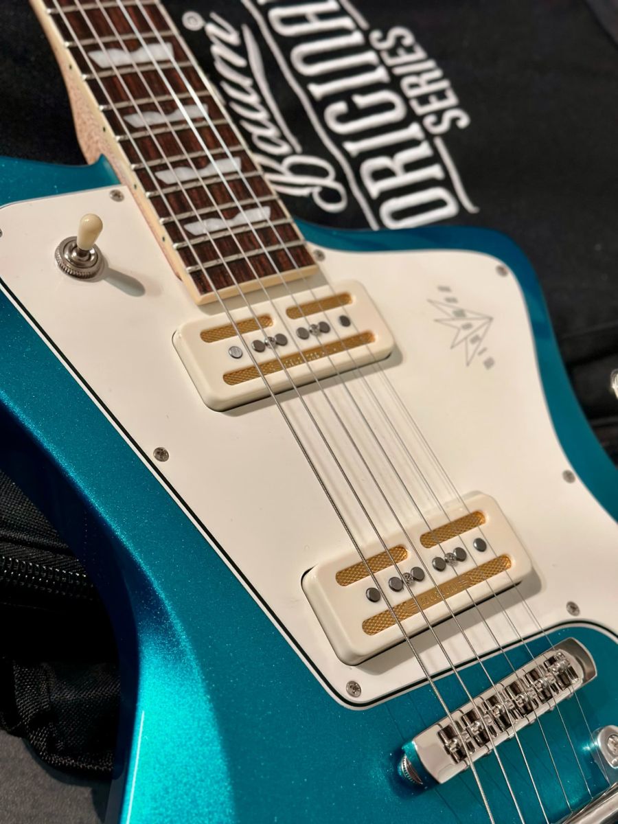 Baum Guitars Wingman-W with Tremolo ~Coral Blue~ #WM00628