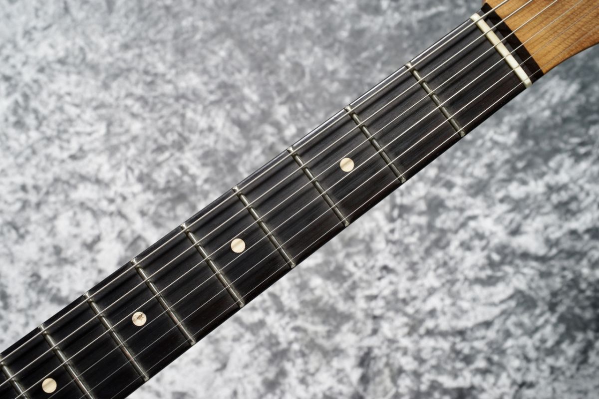 Master Built Irish Roots Telecaster Relic / Natural by John Cruz