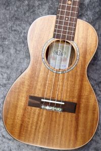 Leho 【黒澤楽器池袋店】 LHUT-ASAK #3031008 【テナー】【アカシアコア単板】【小物プレゼント!】