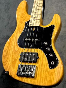 ナチュラル / 木目 系、メイプル指板のベース検索結果一覧