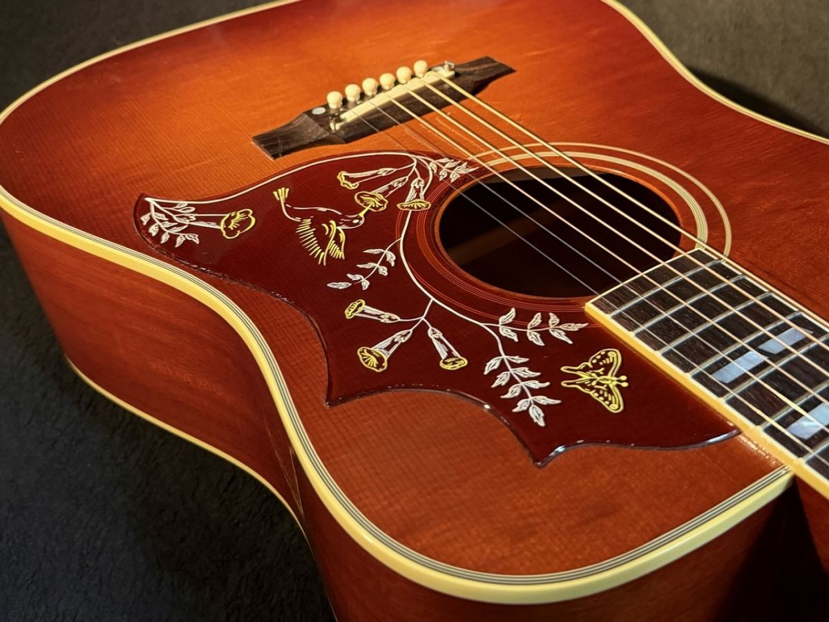 Custom Shop M2M( Made to Measure)1960 Hummingbird ADJ Saddle HCS