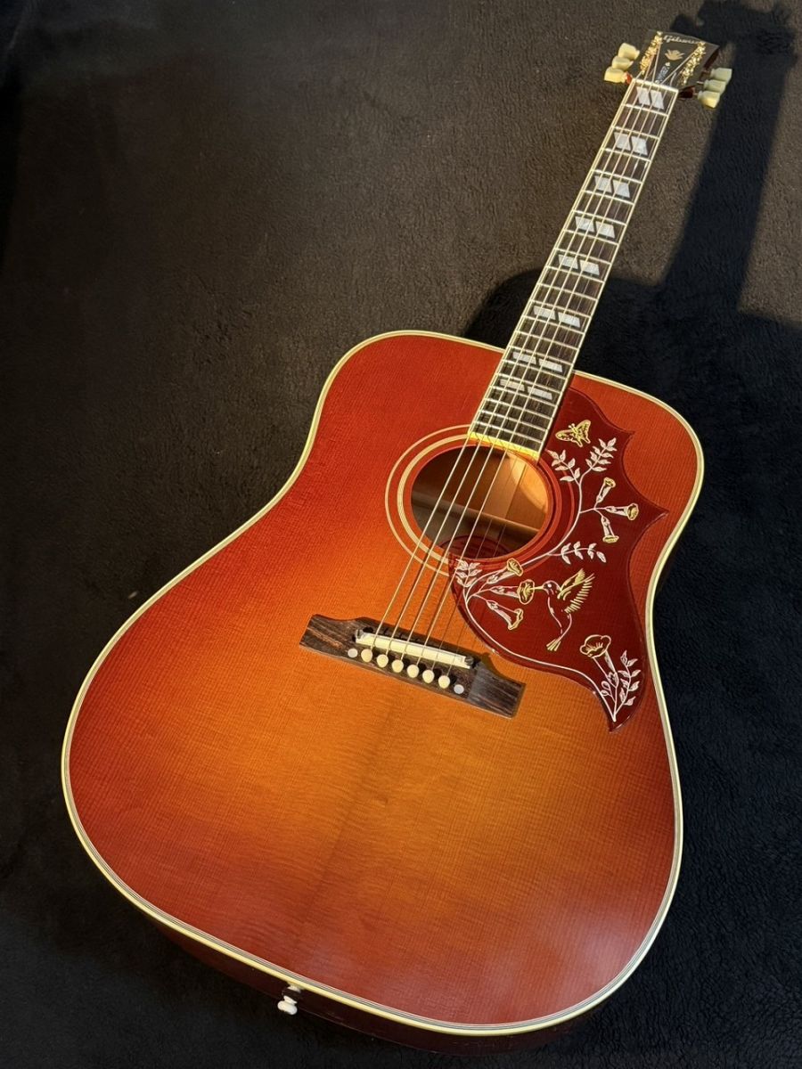 Custom Shop M2M( Made to Measure)1960 Hummingbird ADJ Saddle HCS