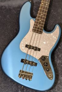 青 系、4弦のベース検索結果一覧 | 【クロサワ楽器店オンライン