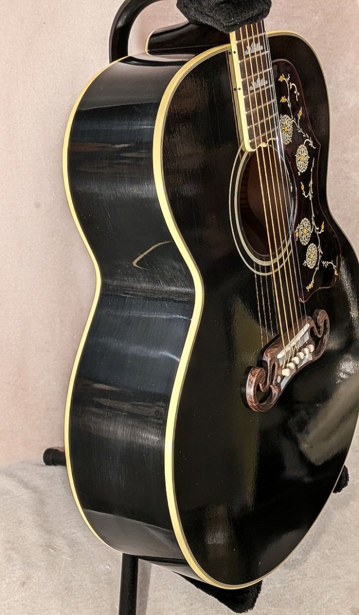 M2M Murphy Lab 1957 SJ-200 Ultra Light Aged Ebony Black
