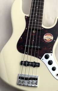 新品、白 系のベース検索結果一覧 | 【クロサワ楽器店オンライン