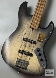 黒 系、4弦のベース検索結果一覧 | 【クロサワ楽器店オンライン