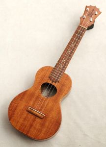 Koaloha 【横浜大楽器祭 目玉品】 Concert 【コンサートサイズ】【2009年製USED】