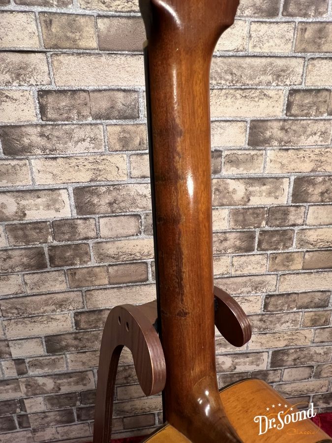 コンデ・エルマノス Conde Hermanos Calle Santiago Maganto工房