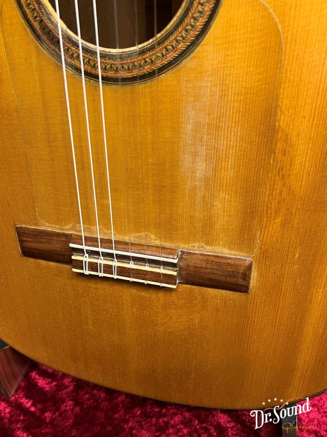 コンデ・エルマノス Conde Hermanos Calle Santiago Maganto工房
