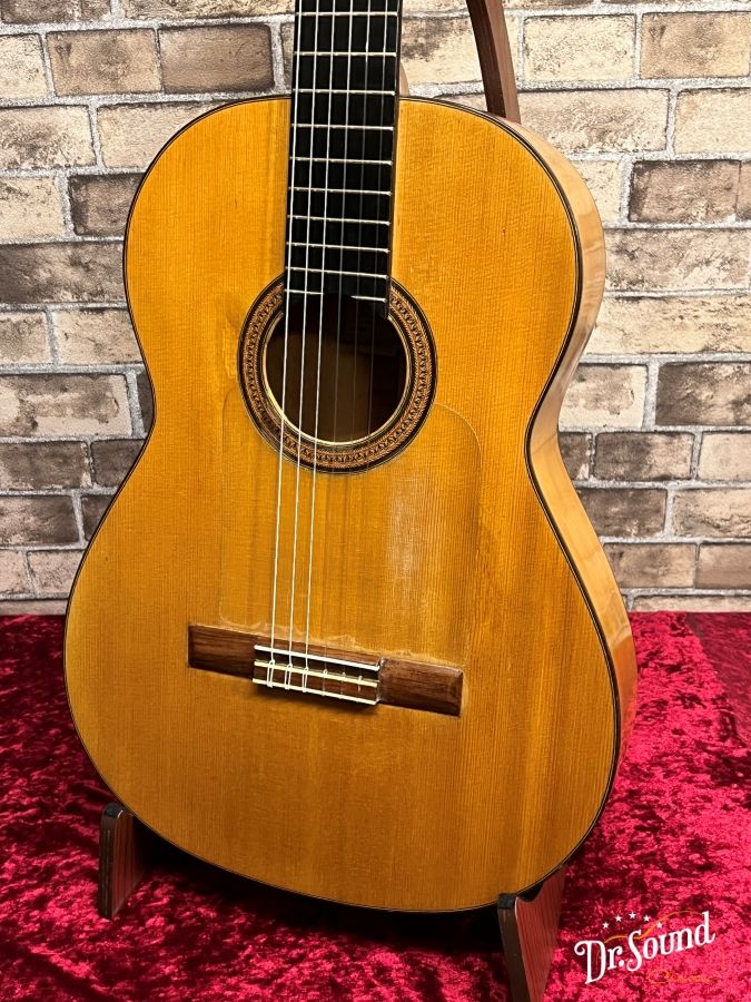 コンデ・エルマノス Conde Hermanos Calle Santiago Maganto工房 