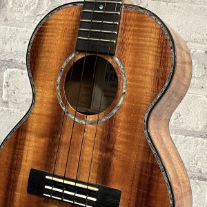 Kamaka 【横浜大楽器祭 目玉品】 HF-3D2 【デラックスグレード】【2020年製】