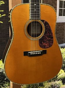 Martin、ドレッドノート タイプのアコースティックギター検索結果一覧