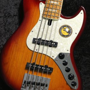 Sire V8 5st TS -Tobacco Sunburst-  #2N26380003 【4.60 kg】