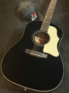 黒 系、ドレッドノート タイプのアコースティックギター検索結果一覧