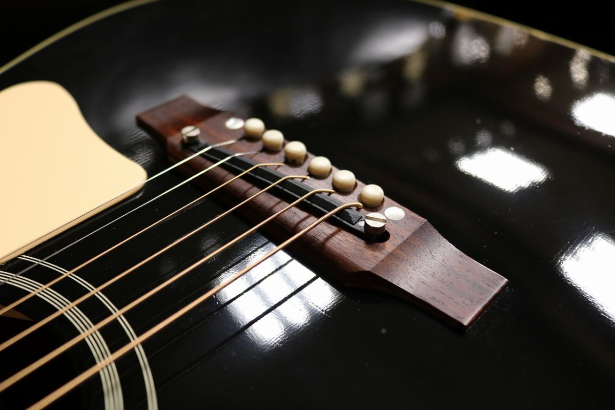 1968 J-45 BLK | 【クロサワ楽器店オンラインショップ】いい楽器との