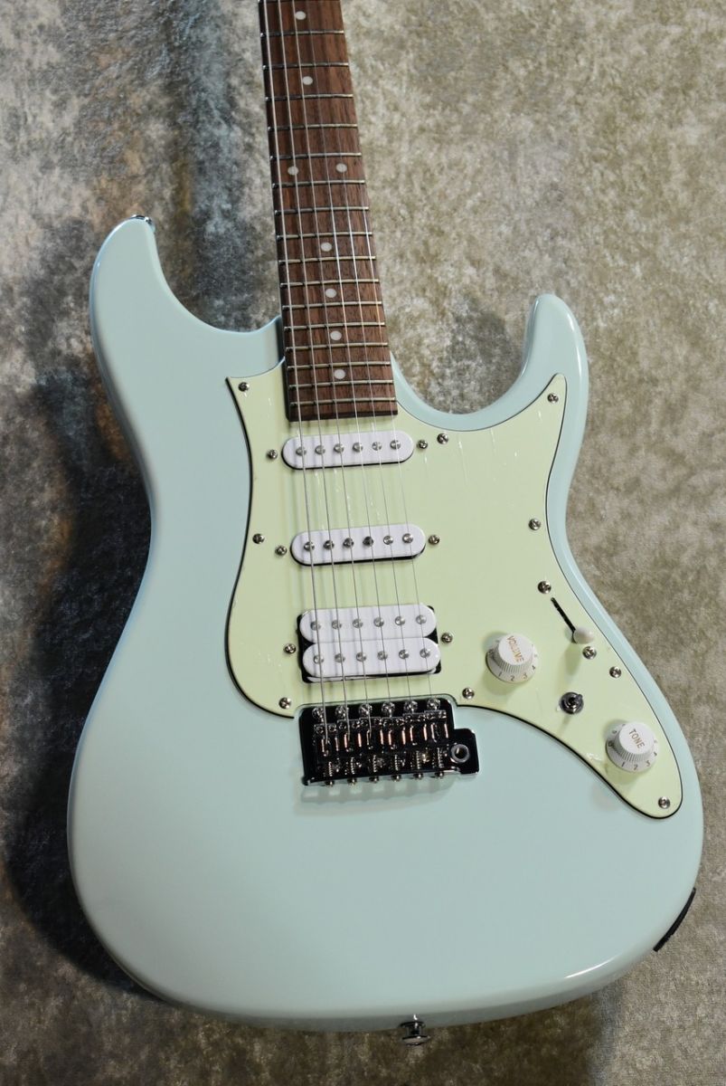 AZES40 Mint Green #I250703091 | 【クロサワ楽器店オンラインショップ