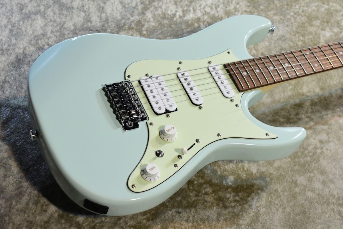 AZES40 Mint Green #I250703091 | 【クロサワ楽器店オンラインショップ