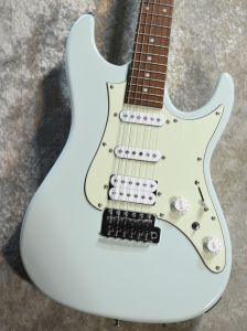 AZES40 Mint Green #I250703091 | 【クロサワ楽器店オンラインショップ
