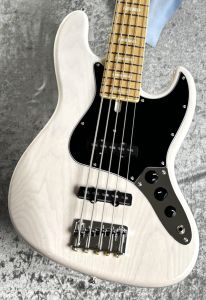 FGN フジゲン Jazz Bass タイプ 日本製 オフホワイト 楽天市場】FUJIGEN(FGN) NJB100RALV-VWH- 新品[フジゲン][Jazz Bass