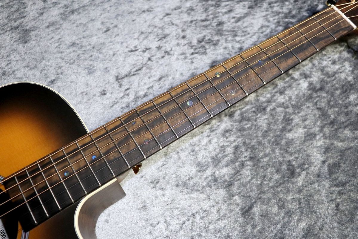 000CJrE Walnut Burst #3043371 | 【クロサワ楽器店オンラインショップ