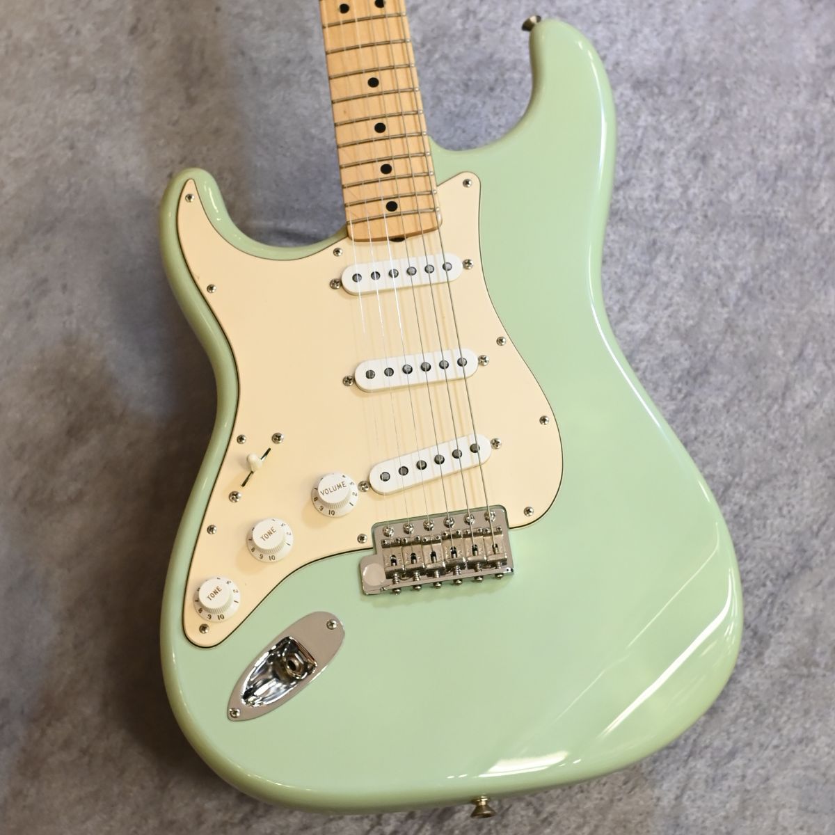 1969 Stratocaster NOS ~Sonic Blue~ Left-Hand | 【クロサワ楽器店